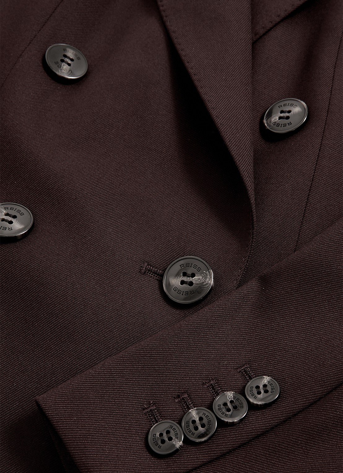 Reiss SOLENE Wool-Blend Double-Breasted Suit Blazer - detail 4 aubergine