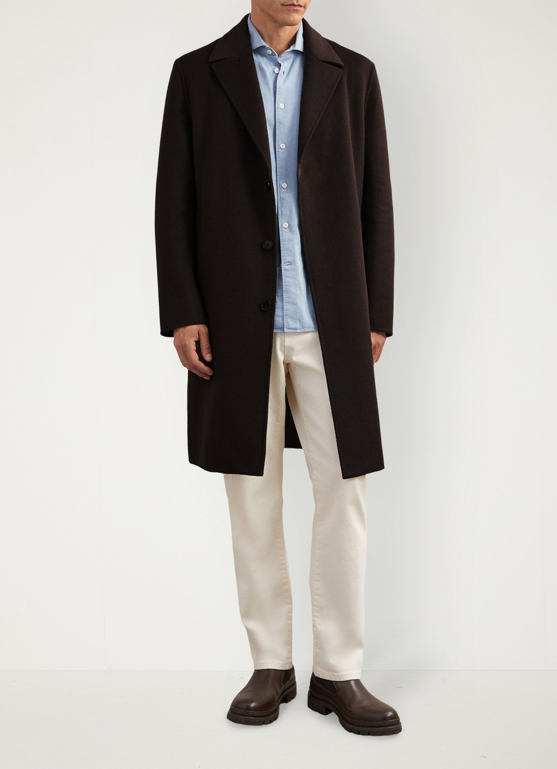 Reiss Squire mantel in wolblend met steekzakken  - voorkant 2 donkerbruin