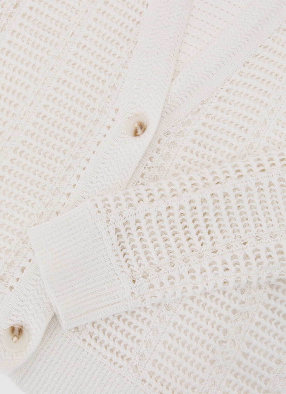 Reiss Star Grofgebreid vest met V-hals - detail 5 wit