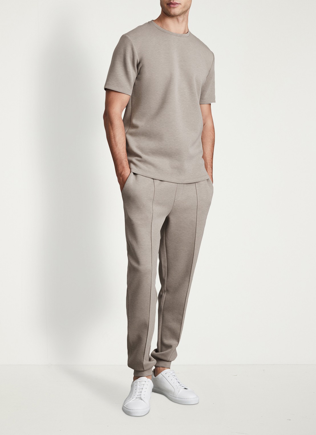 Reiss T-shirt van scuba - voorkant taupe