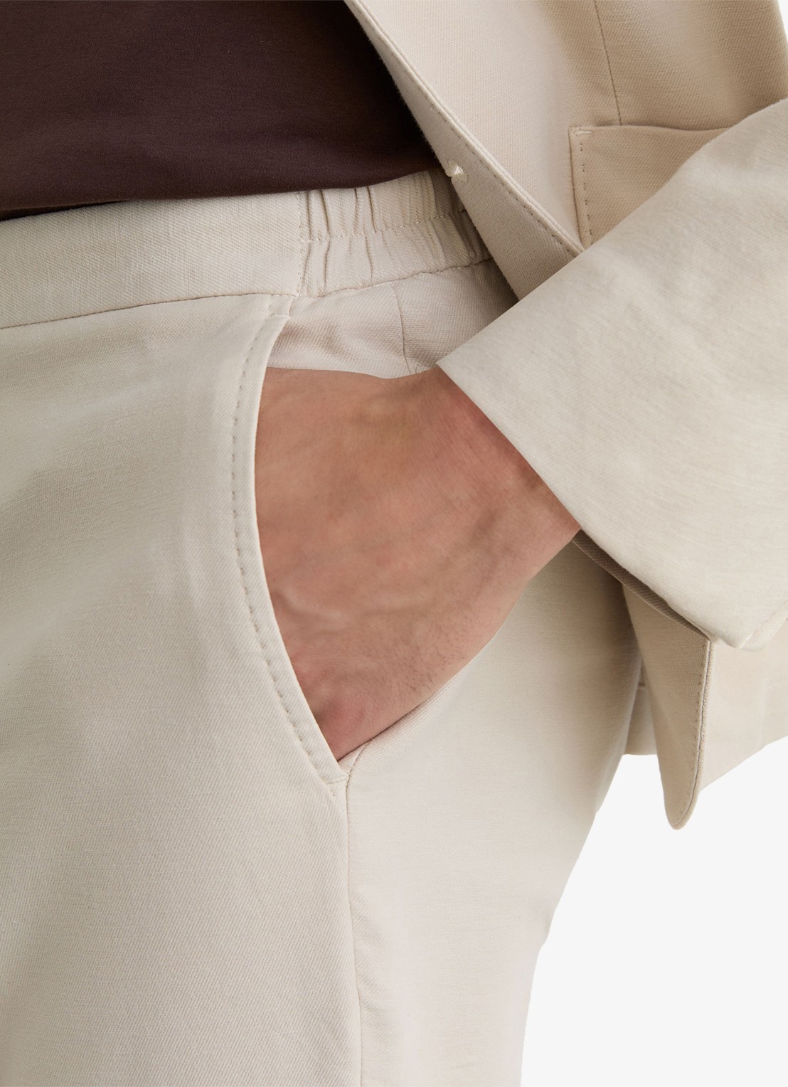 Reiss Tapered fit pantalon met steekzakken - detail 2 stone / beige