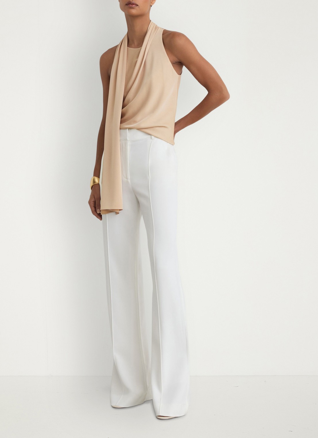 Reiss Taylor mouwloze top met sjaalkraag - voorkant 2 neutral / beige