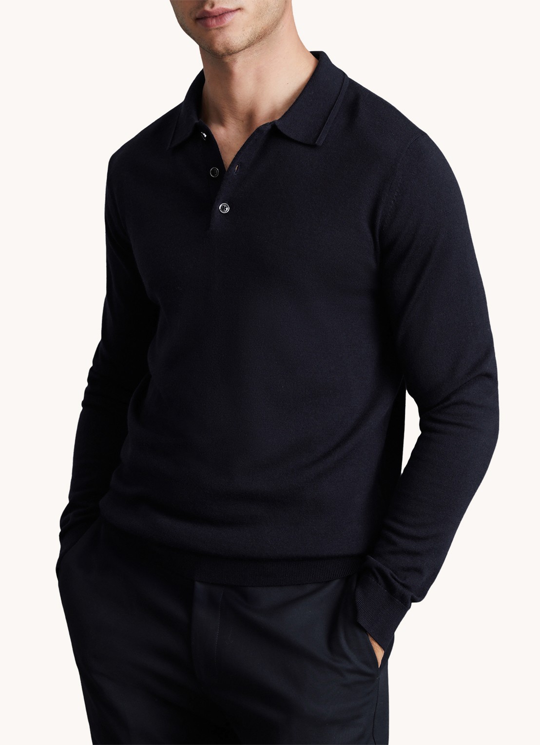 Reiss Trafford fijngebreide regular fit polo van wol - detail 4 donkerblauw
