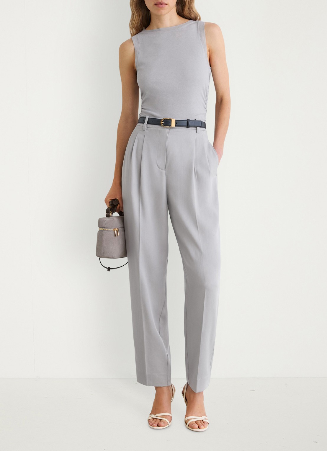 Reiss Trinny ribgebreide top met gedrapeerd detail - voorkant 6 grey / grijs