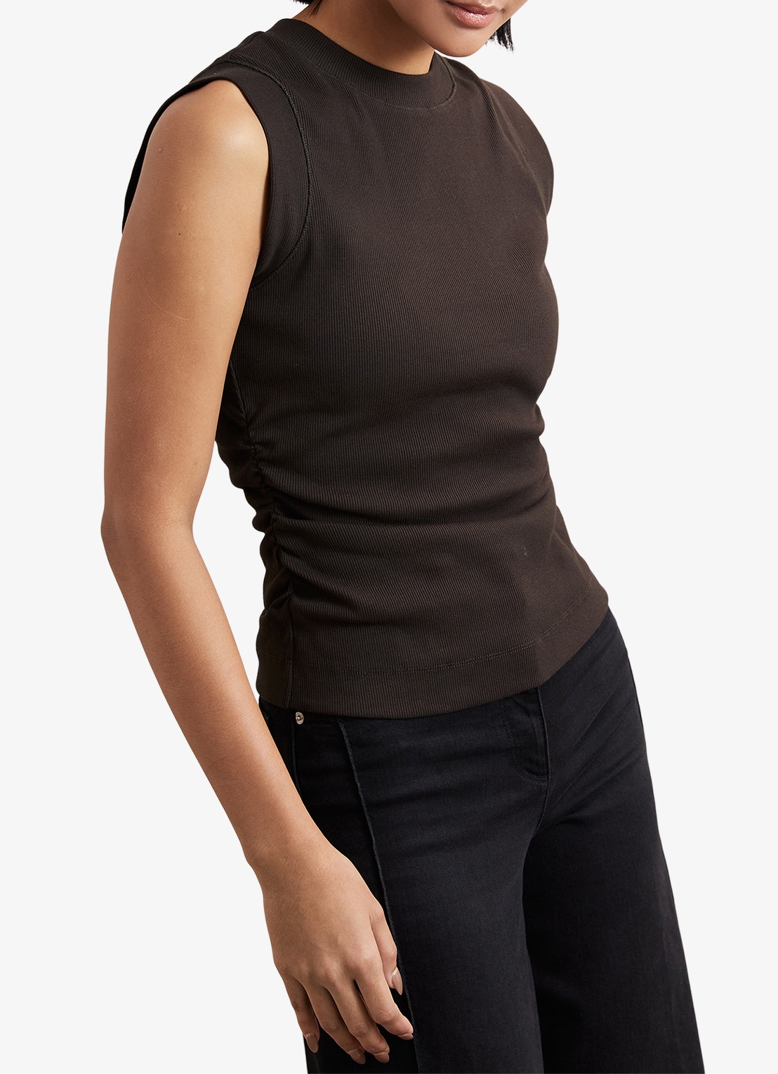 Reiss Trudy fijngebreide top met plooien - detail 2 donkerbruin