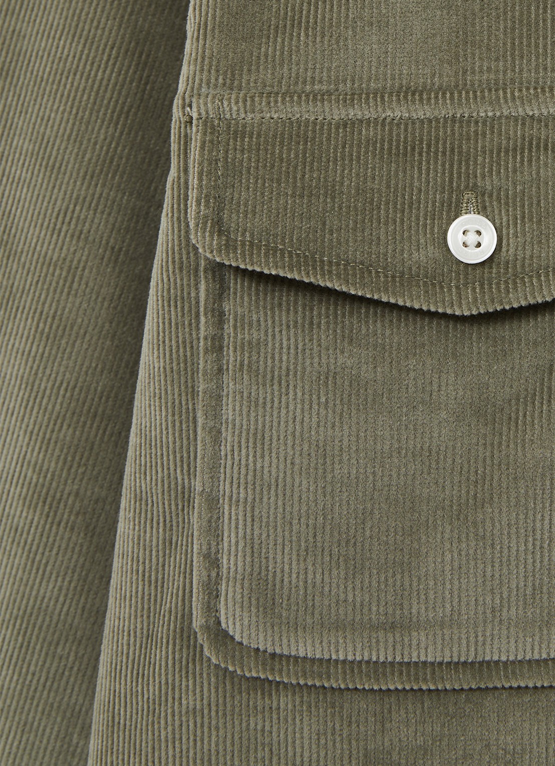 Reiss Tucci regular fit overshirt van corduroy - detail 4 olijfgroen