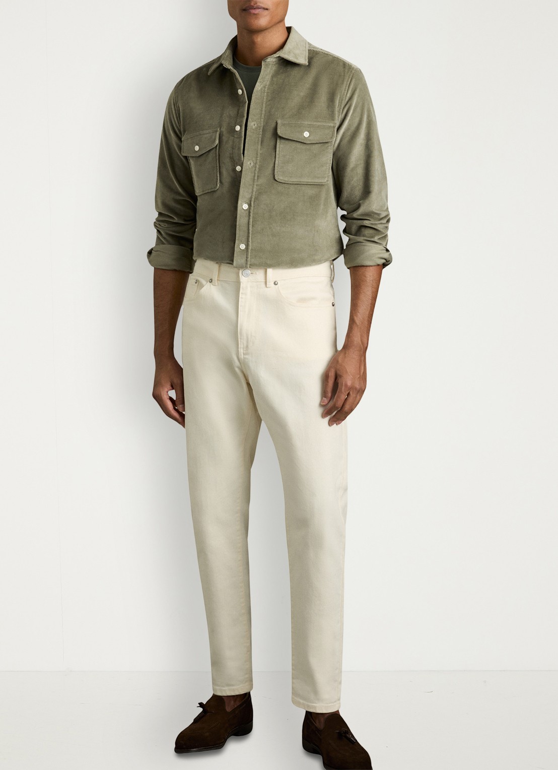 Reiss Tucci regular fit overshirt van corduroy - voorkant 2 olijfgroen
