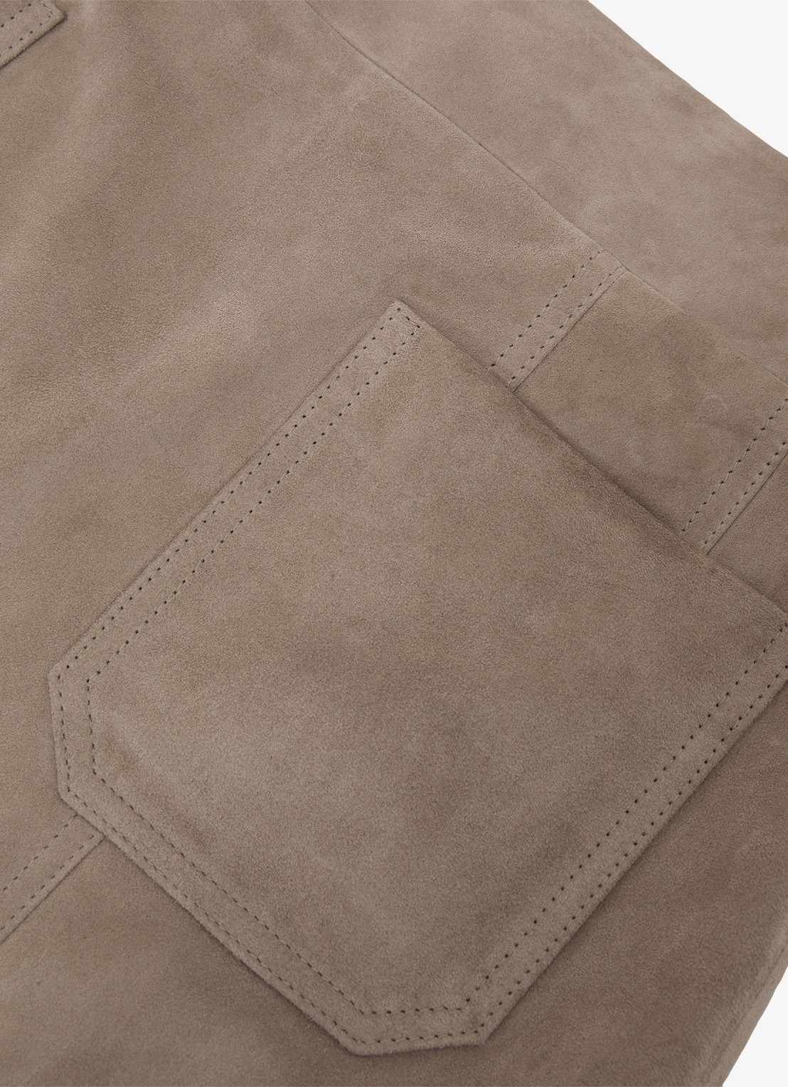 Reiss Vida minirok van geitensuède met opstikzakken - detail 5 beige