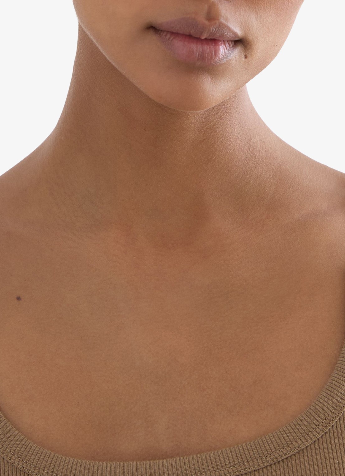 Reiss Vinnie tanktop met ronde hals - detail 2 camel / ivoor