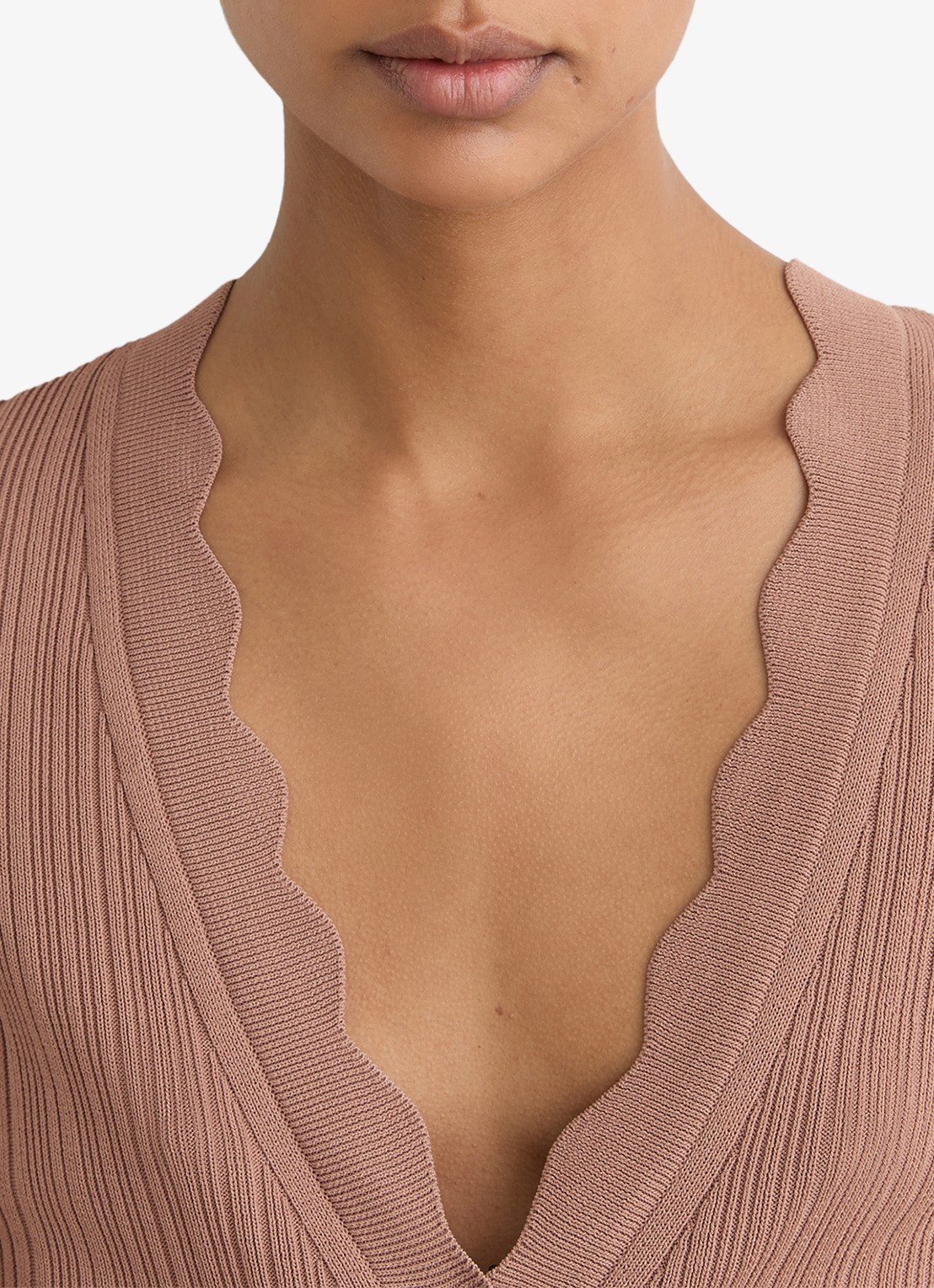 Reiss Vinny ribgebreid vest met V-hals - detail 5 oudroze