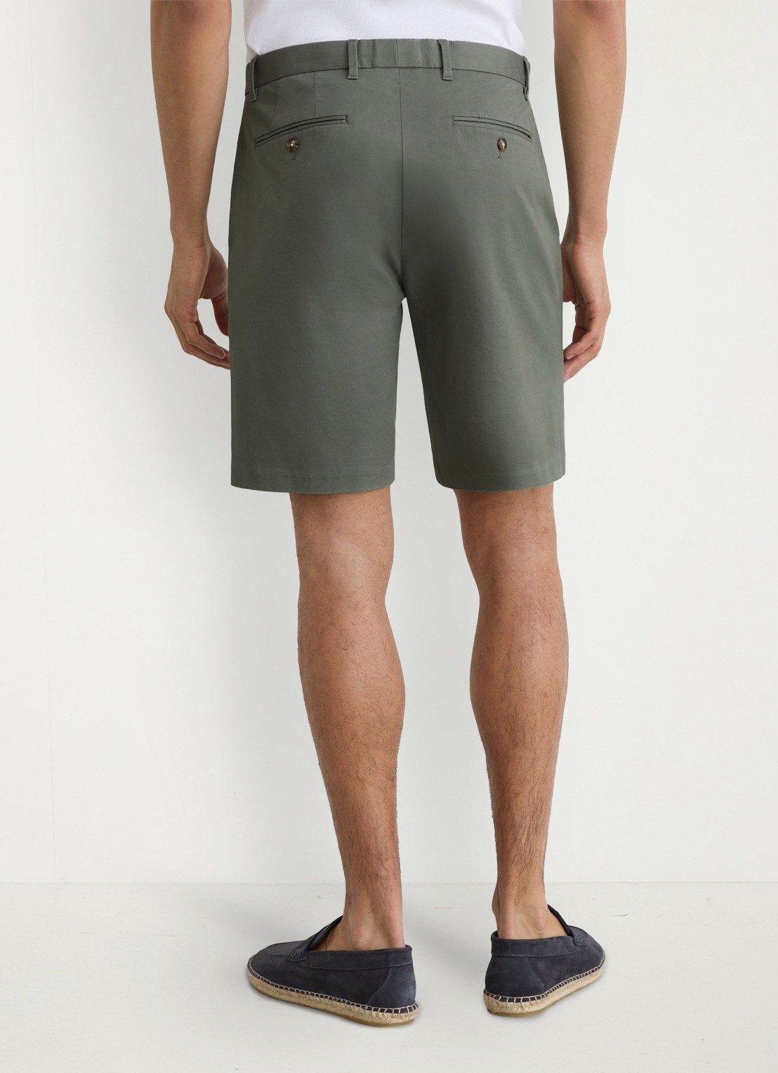 Reiss Wicket straight fit korte chino met steekzakken - achterkant groen
