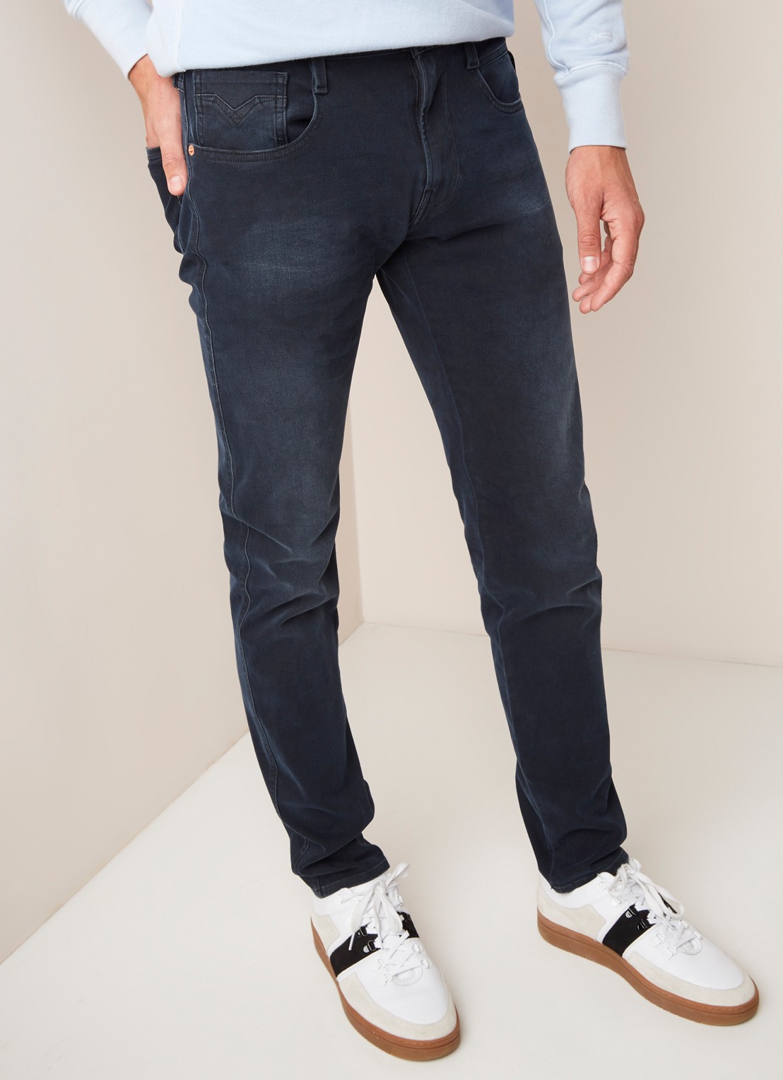 Replay Anbass Hyperflex+ tapered jeans met stretch - detail 3 indigo