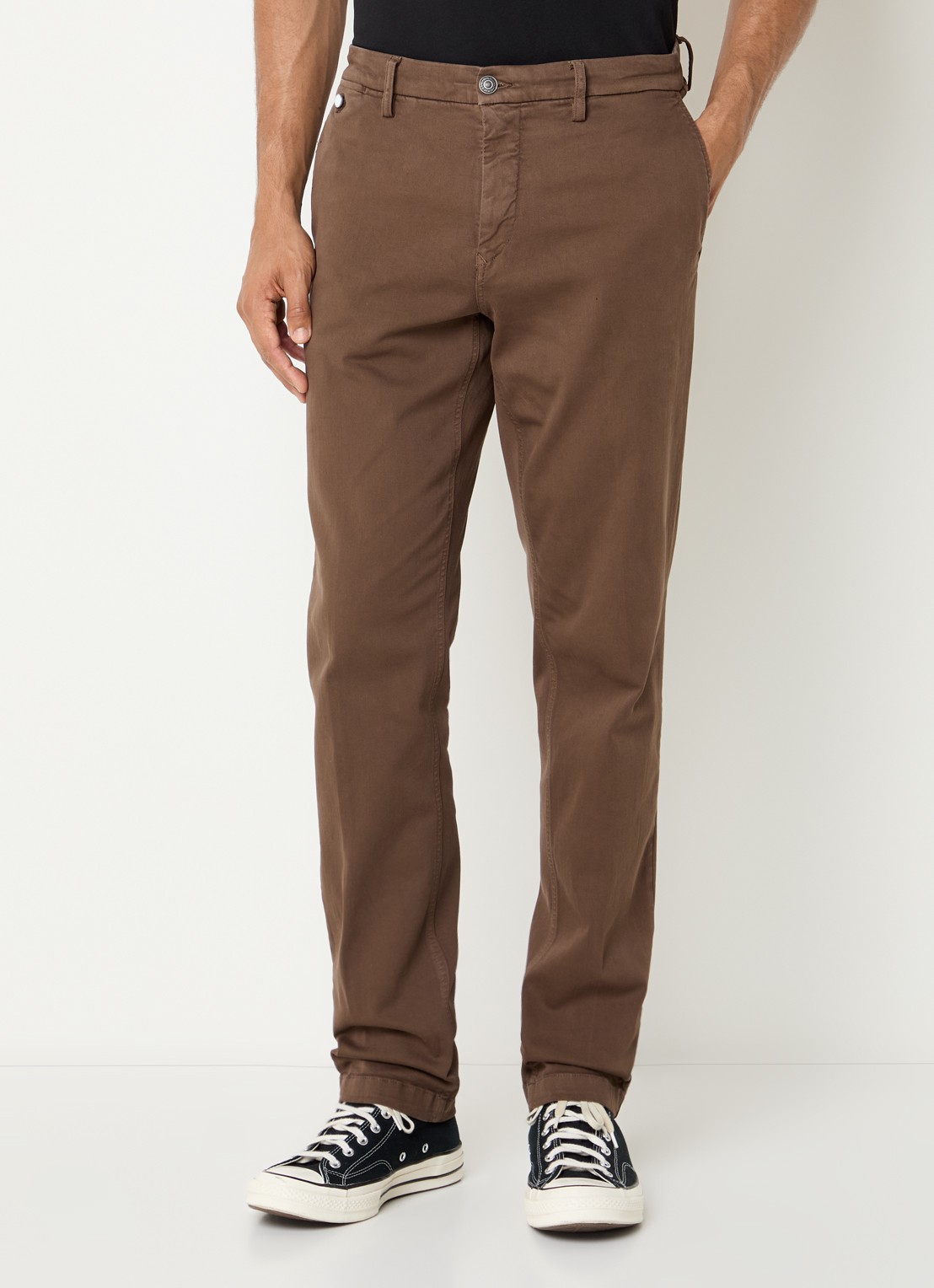 Replay Benini slim fit chino met steekzakken - detail 3 lichtbruin