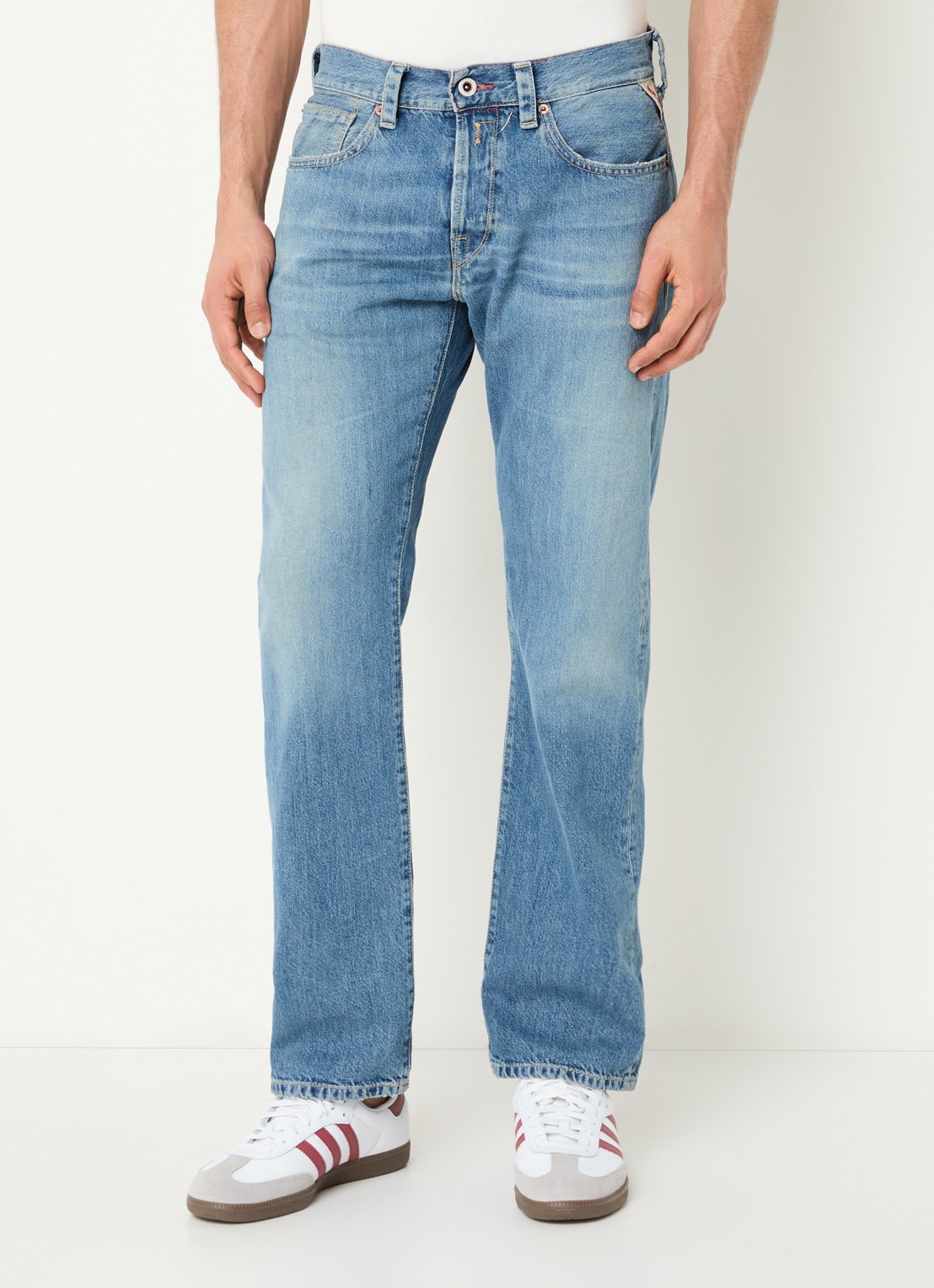 Replay Deryck straight leg jeans met steekzakken - detail 4 lichtblauw
