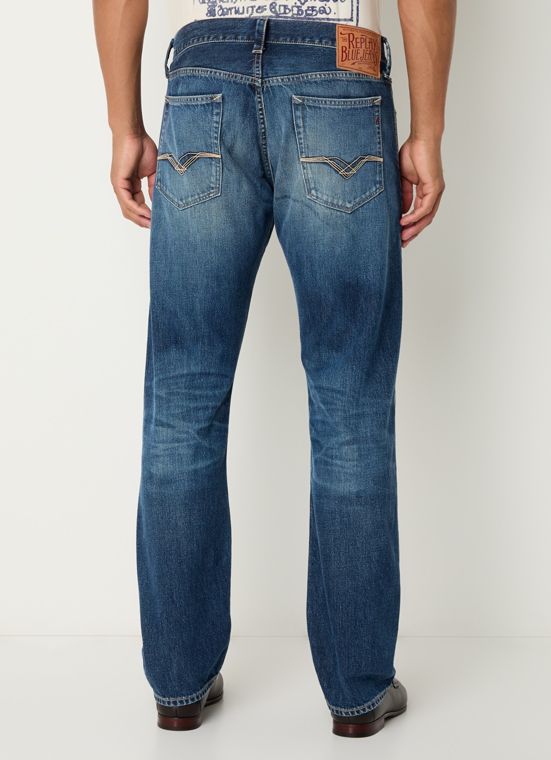 Replay Deryck straight leg jeans met steekzakken - achterkant 2 indigo