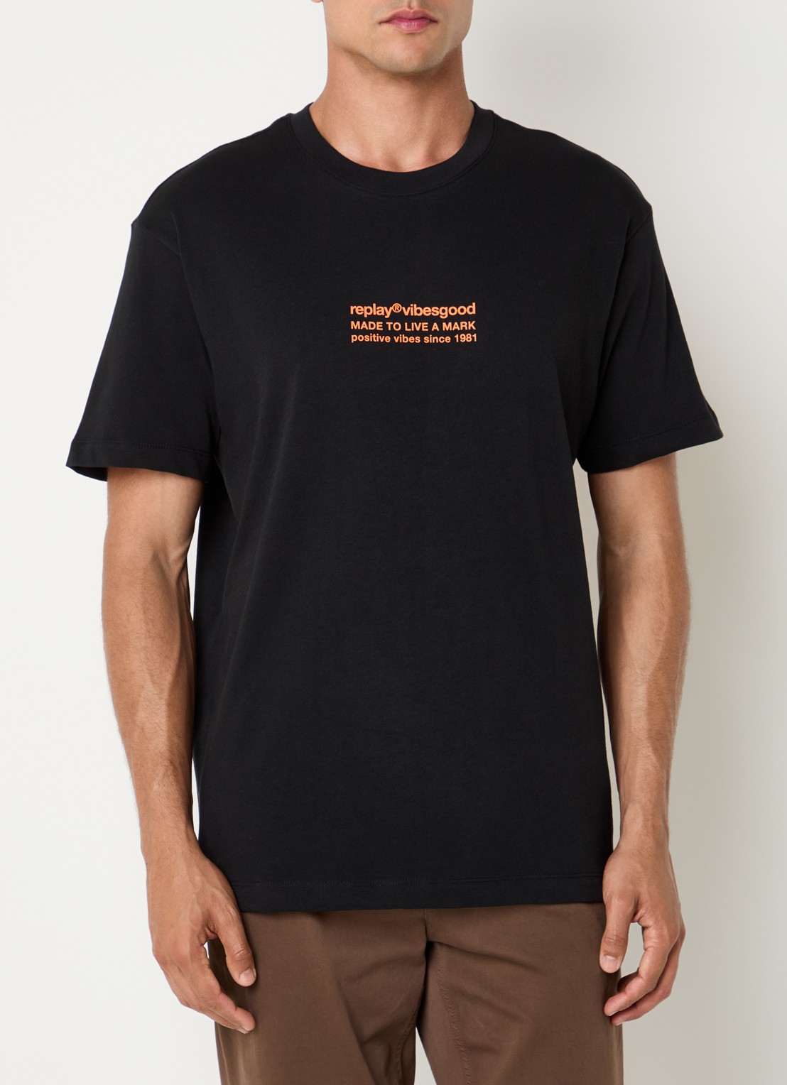 Replay T-shirt met front- en backprint - achterkant zwart
