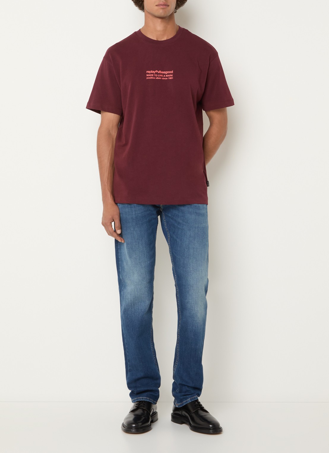 Replay T-shirt met logo- en backprint - voorkant 4 bordeauxrood