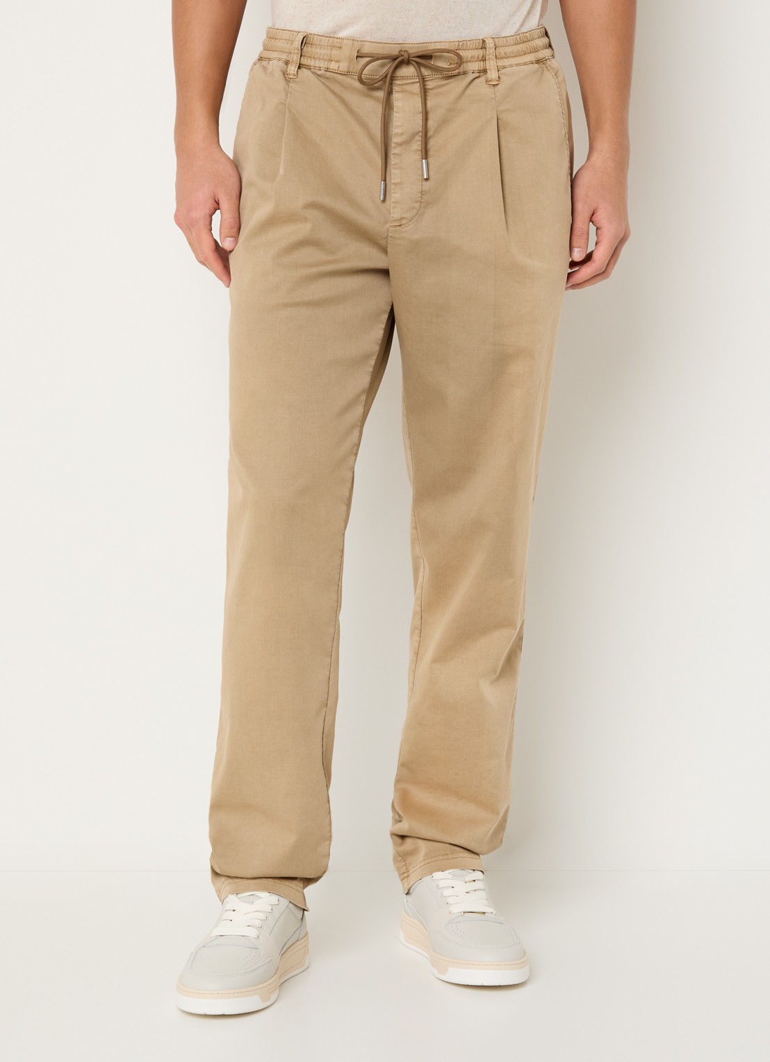 Replay Tapered fit chino met trekkoord en steekzakken - detail camel