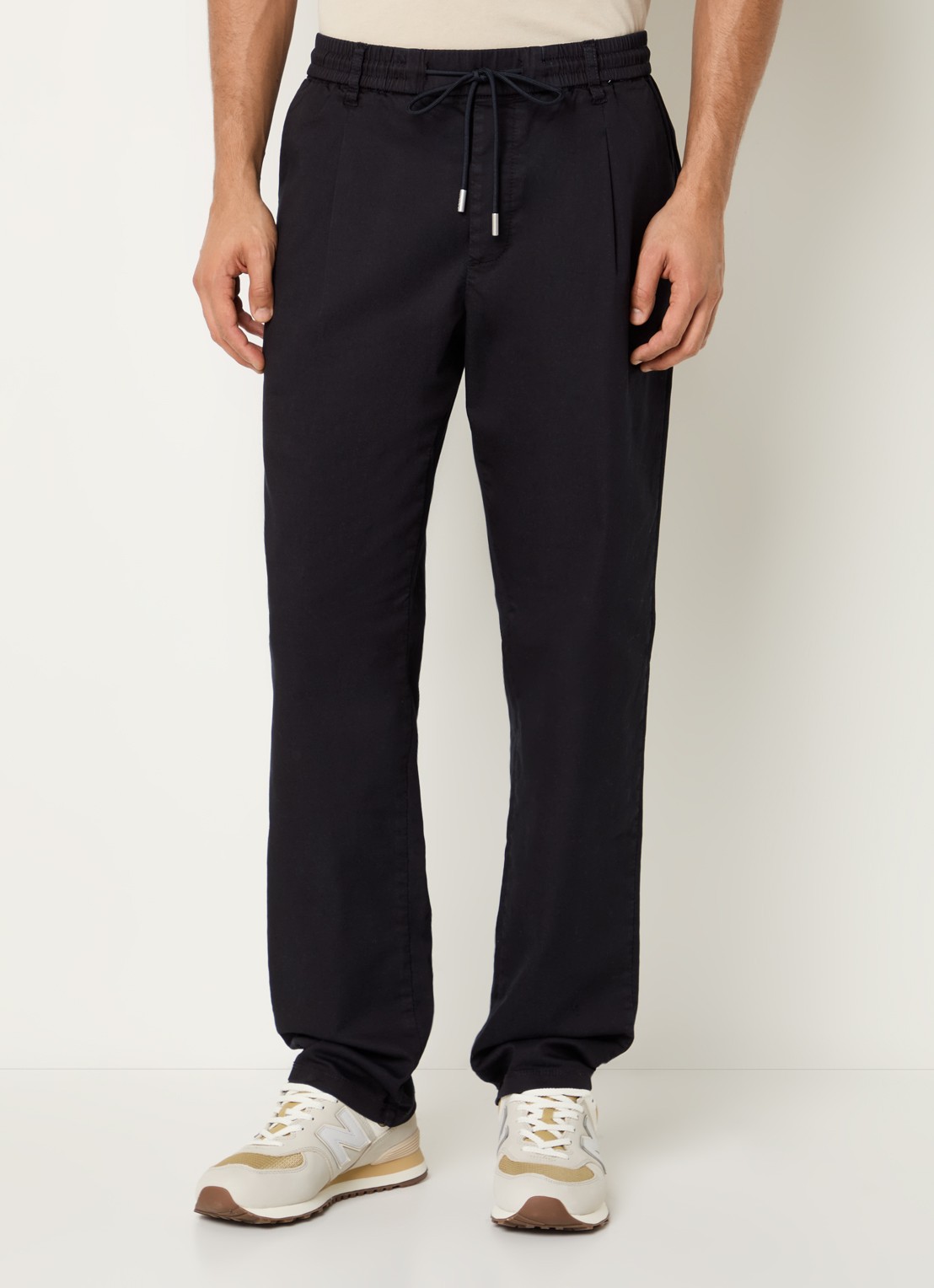 Replay Tapered fit chino met trekkoord en steekzakken - detail 3 donkerblauw