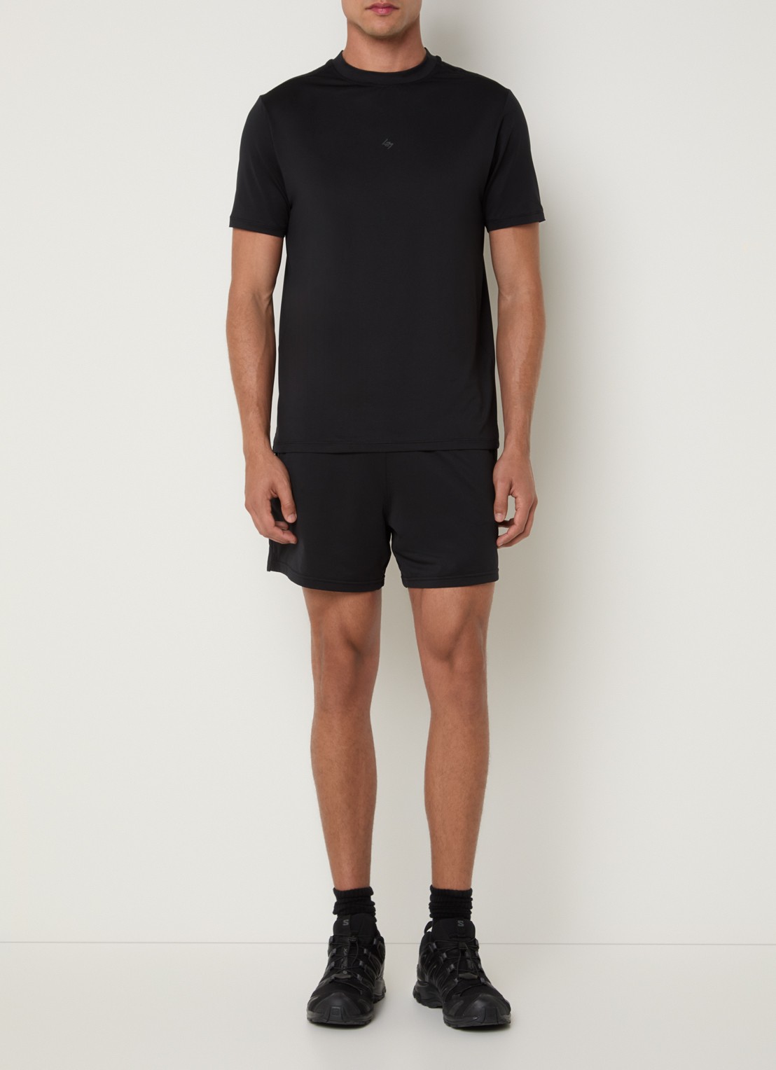 Represent 247 DNA T-shirt met logo - voorkant 4 zwart