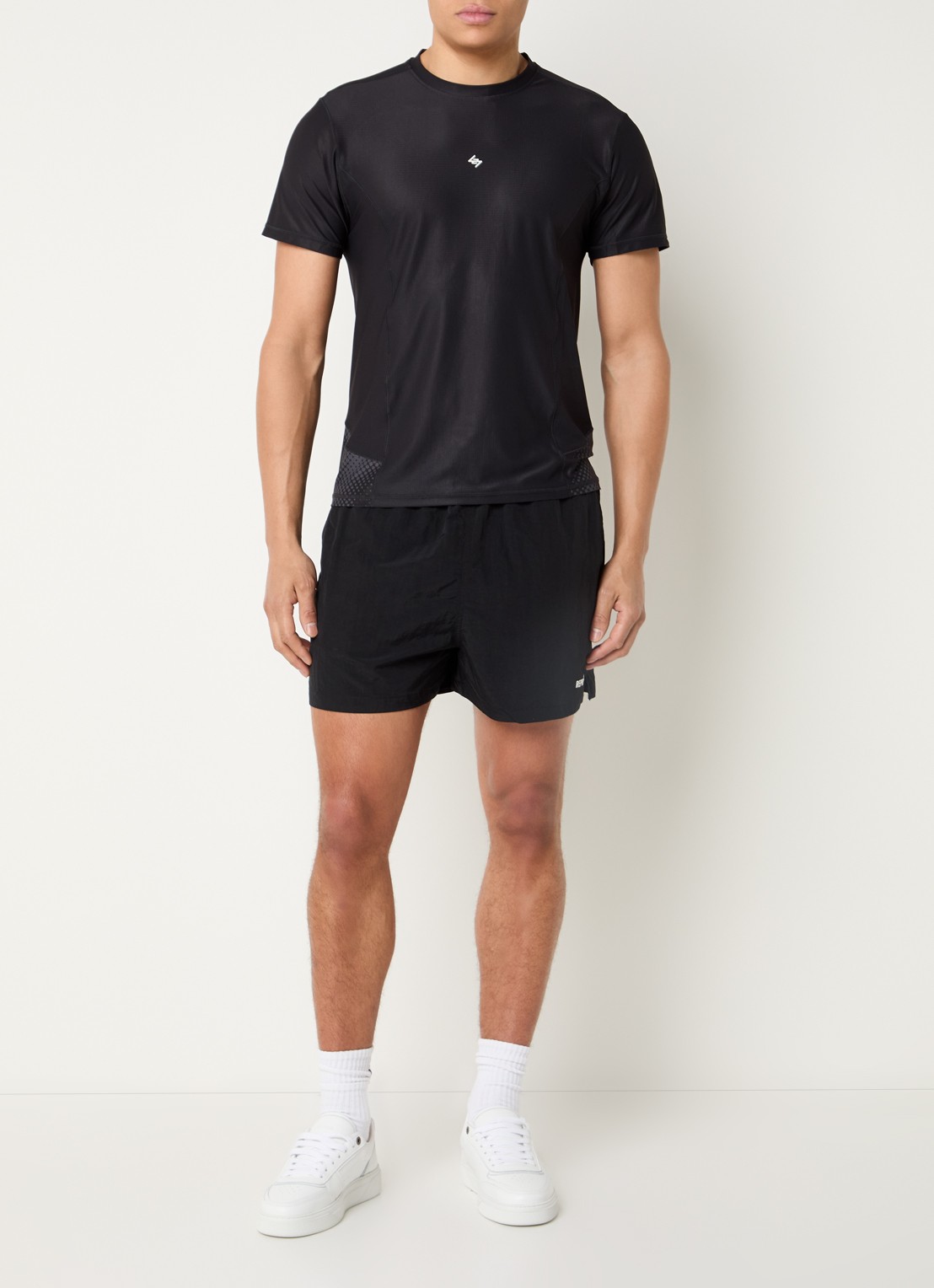 Represent 247 Hybrid trainings T-shirt met print - voorkant 4 zwart