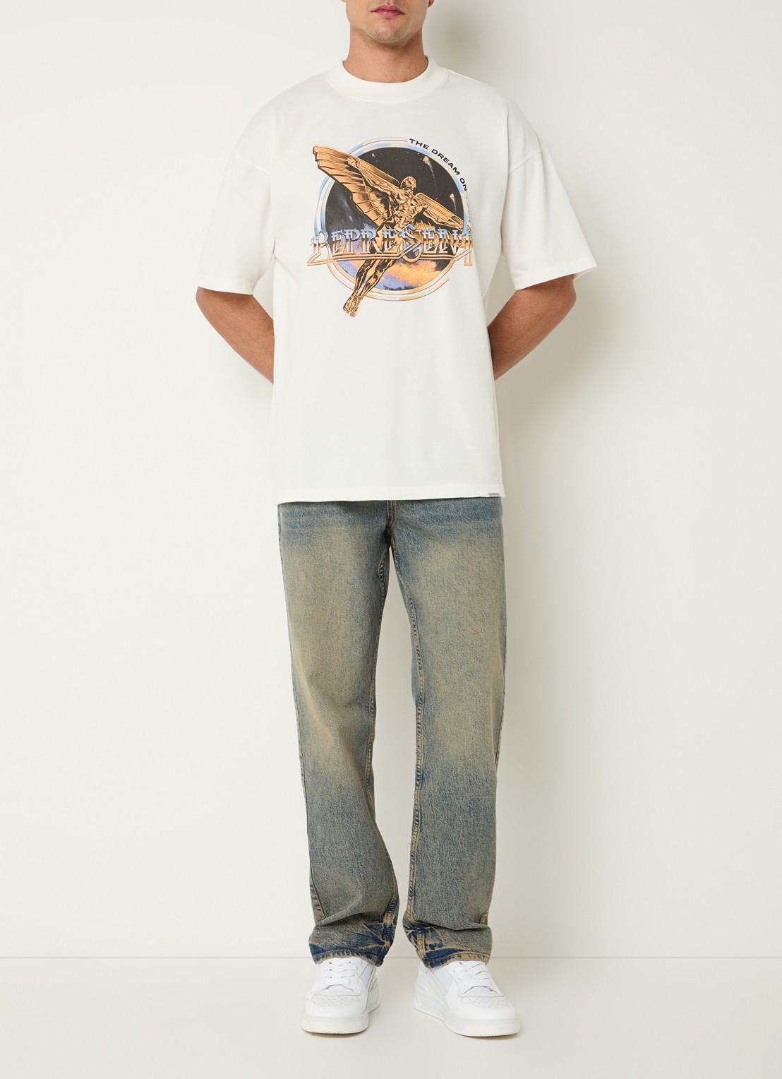 Represent Golden Tour T-shirt met front- en backprint - voorkant 2 beige