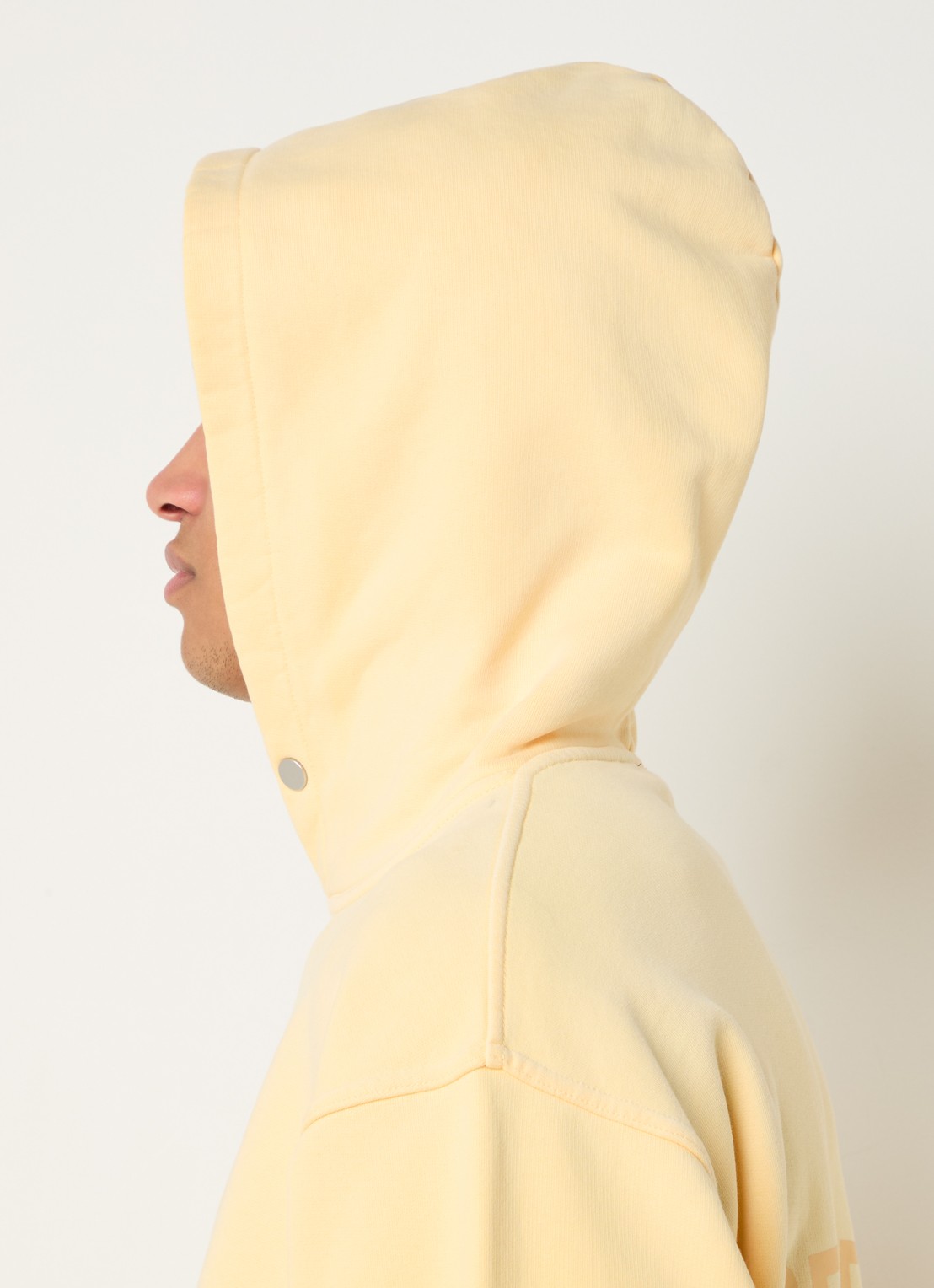 Represent Owners Club hoodie met logo- en backprint - detail 5 geel