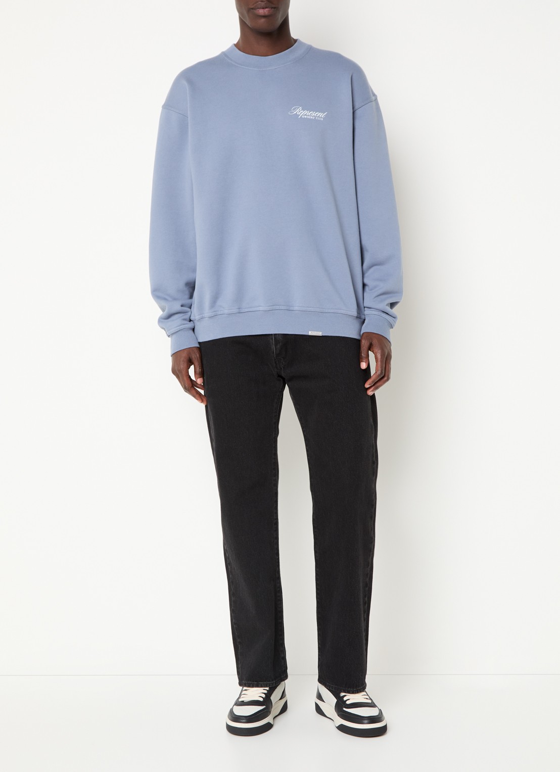 Represent Owners Club Script sweater met logo- en backprint - voorkant 2 staalblauw