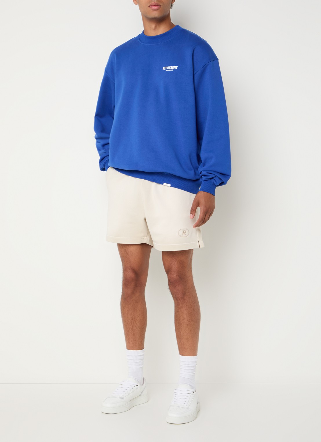 Represent Owners Club sweater met logo- en backprint - voorkant 3 kobaltblauw