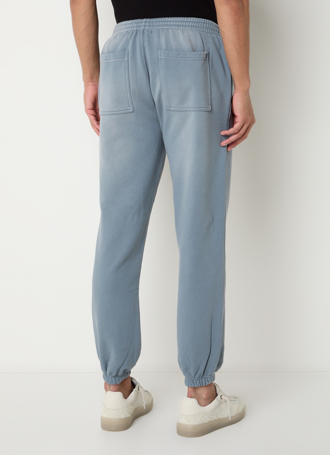 Represent Patron Of The Club tapered fit joggingbroek met verwassen afwerking en steekzakken - achterkant 3 staalblauw