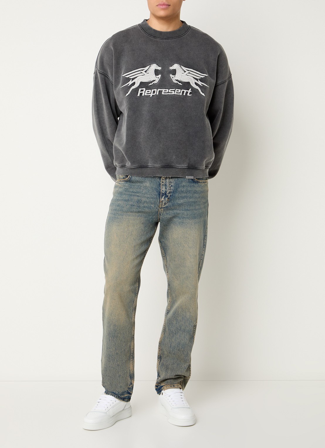 Represent Pegasus sweater met logoborduring  - voorkant 2 antraciet