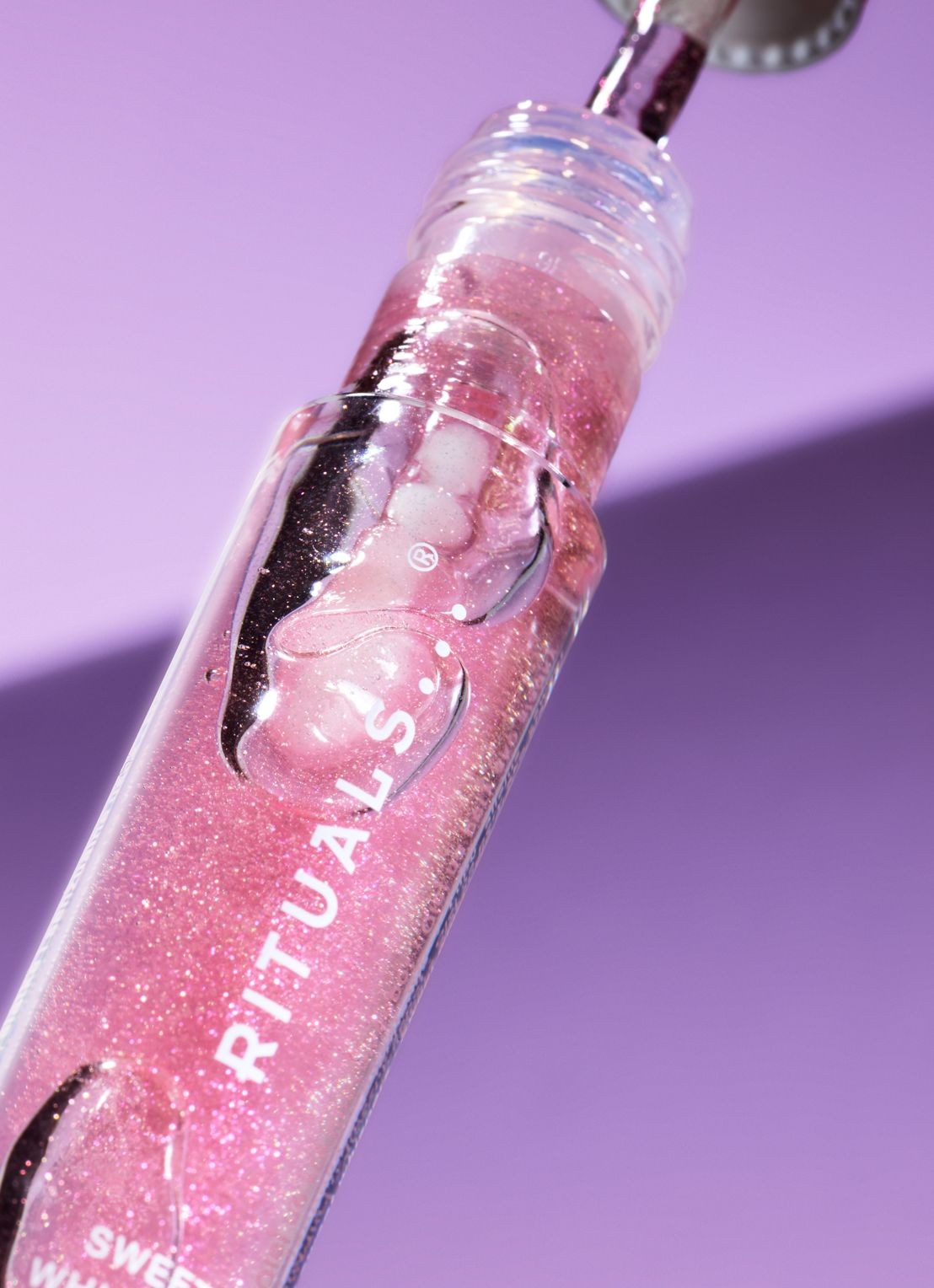 Rituals Dream Collection Lip Oil - lipolie - detail 3 sweet whispers
