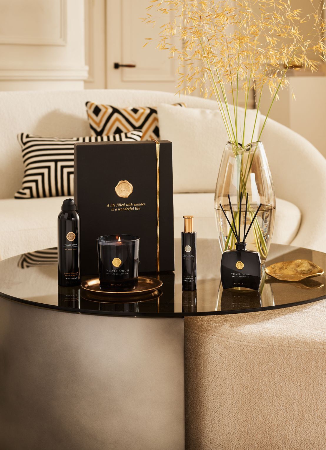 Rituals Private Collection Velvet Oudh 2025 - geurenset - detail 2 undefined