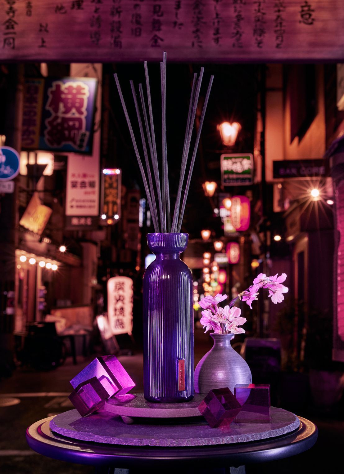Rituals The Ritual of Yozakura Fragrance Sticks - geurstokjes 250 ml - detail 4 paars