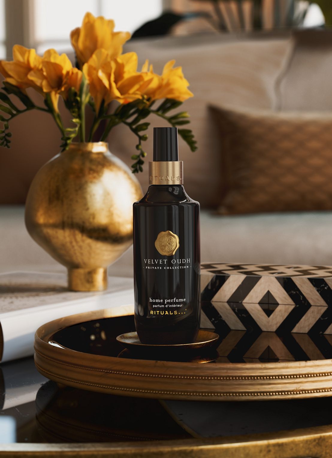 Rituals Velvet Oudh Home Perfume - geurspray - voorkant 3 undefined