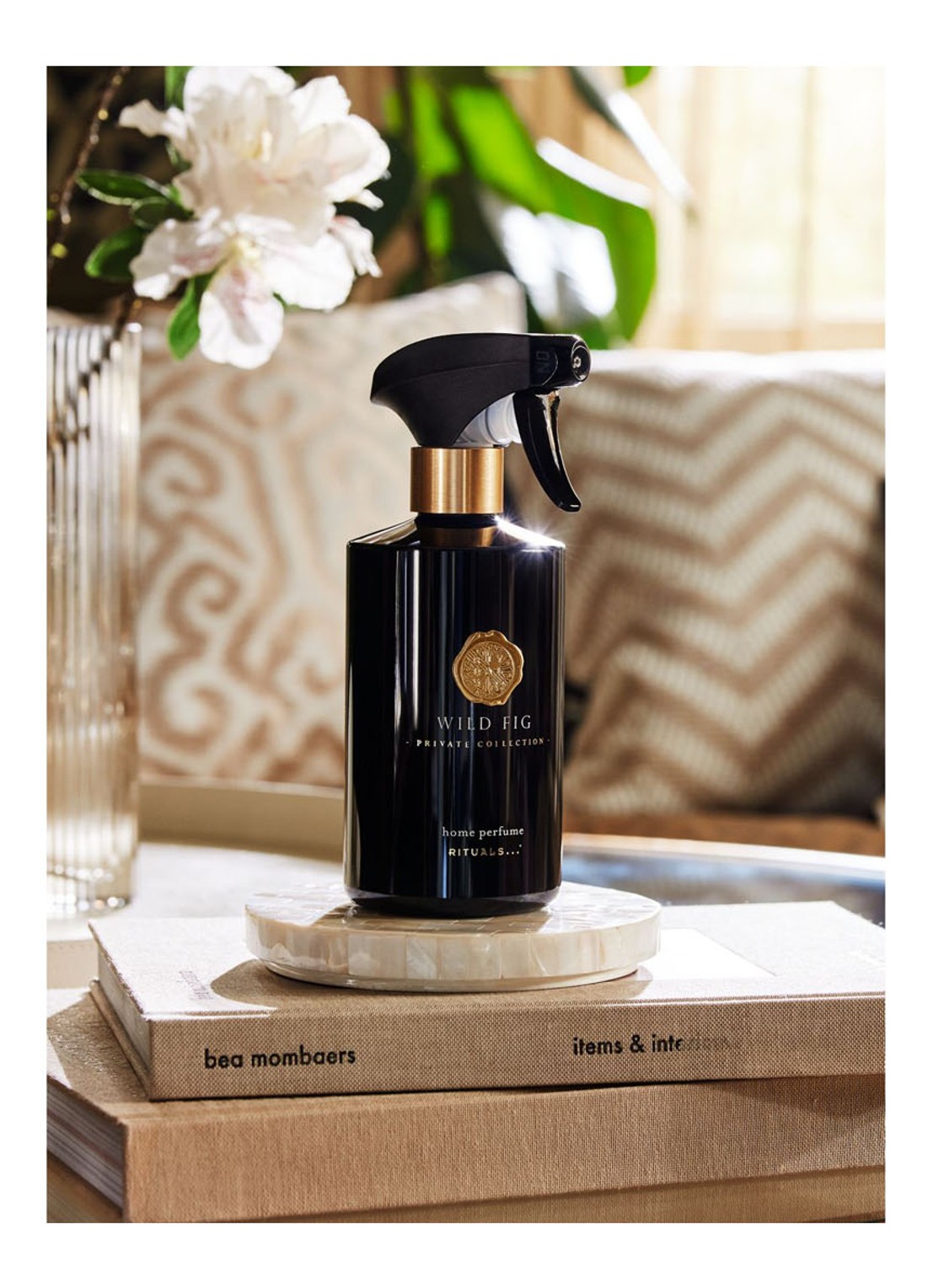 Rituals Wild Fig Parfum d'Interieur - huisparfum 500 ml - detail 3 zwart