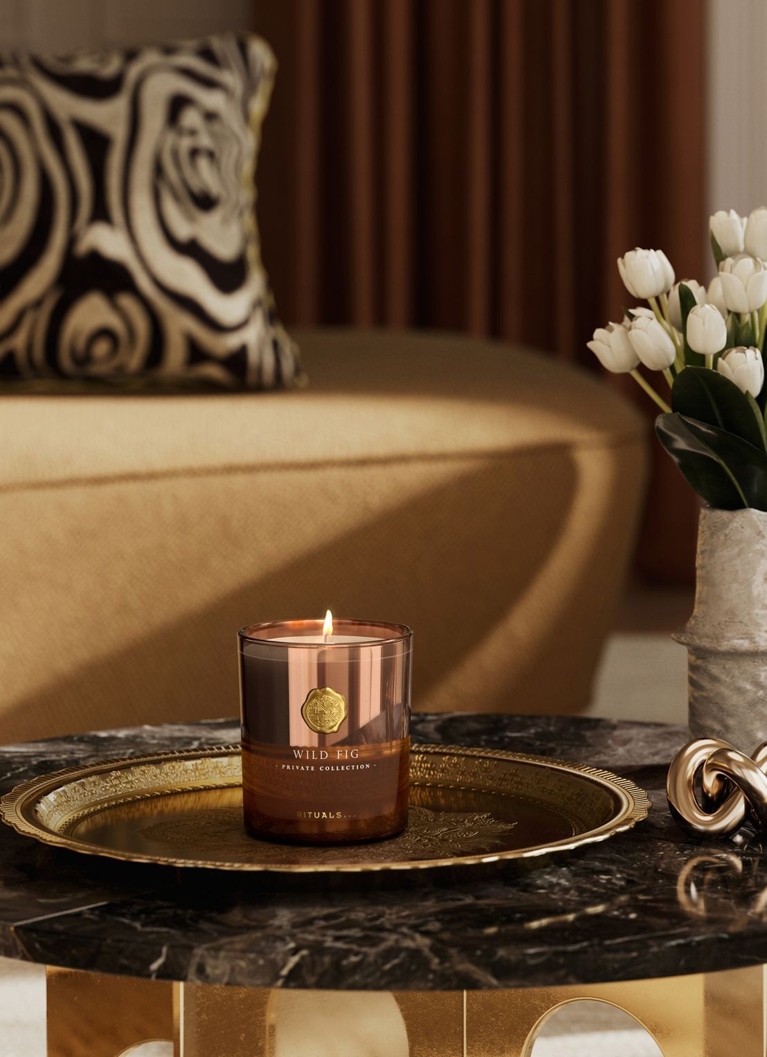 Rituals Wild Fig Scented Candle - geurkaars 360 gram - detail 4 beige