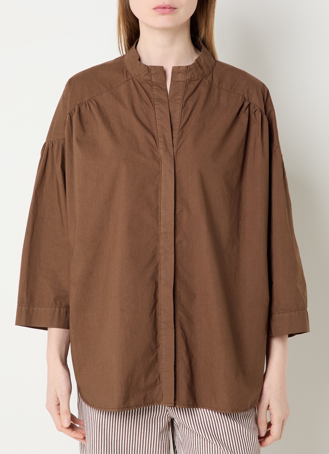 River Woods Blouse met ronde hals - detail 4 bruin