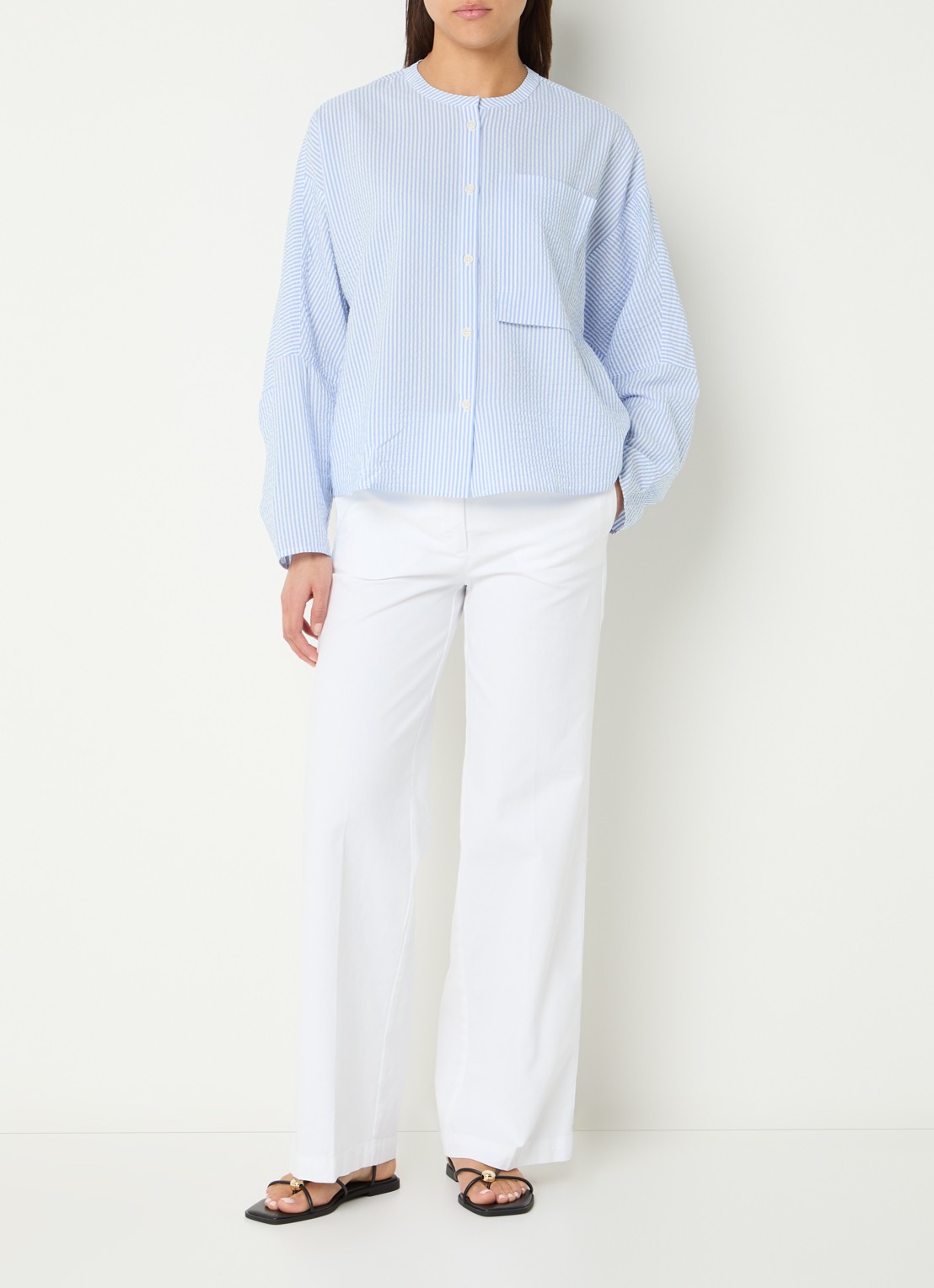 River Woods Blouse met streepprint - voorkant 3 lichtblauw