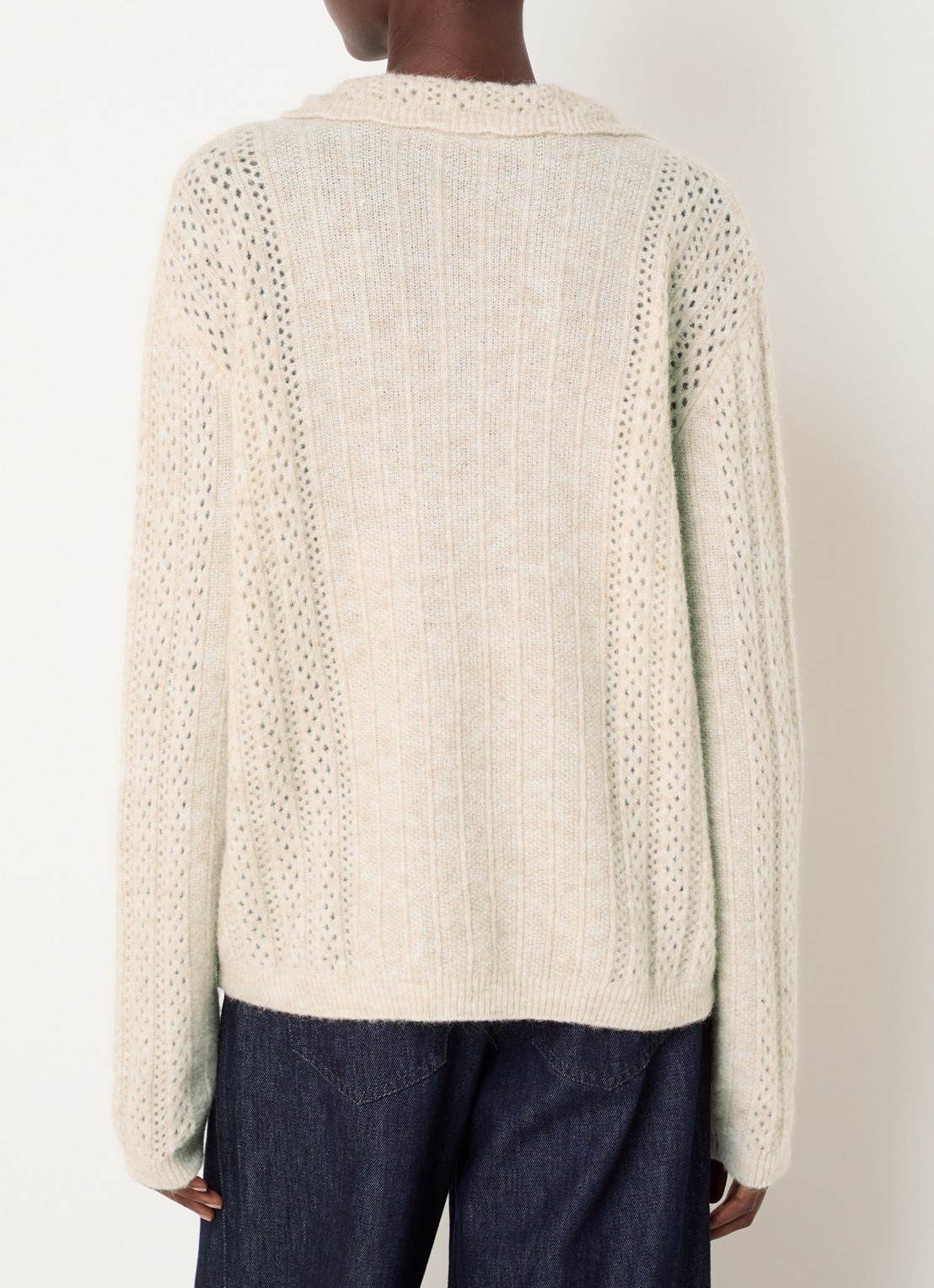 River Woods Grogebreide trui in alpaca wolblend met opengewerkt dessin - achterkant beige