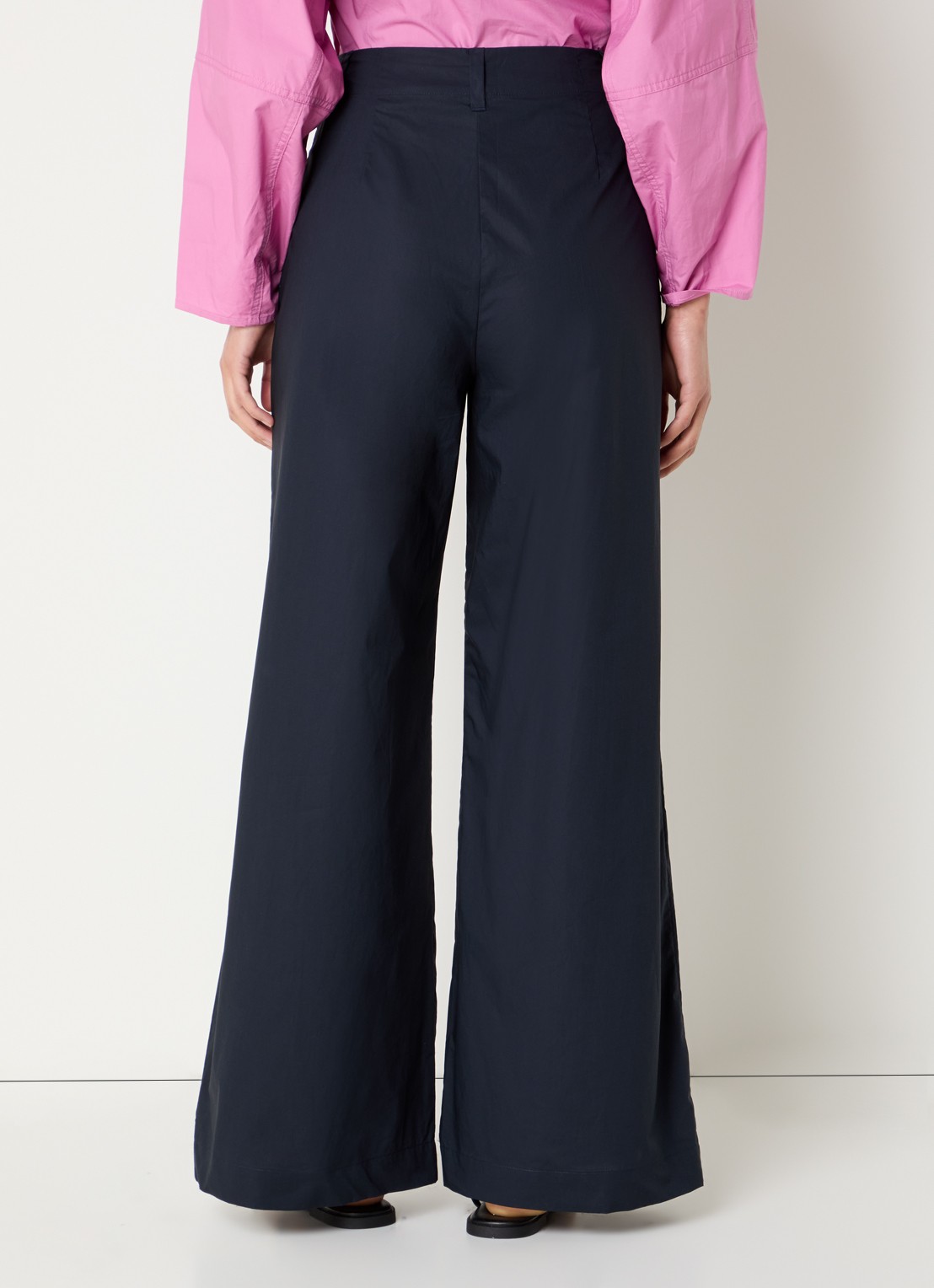 River Woods High waist straight leg pantalon met steekzakken - achterkant donkerblauw