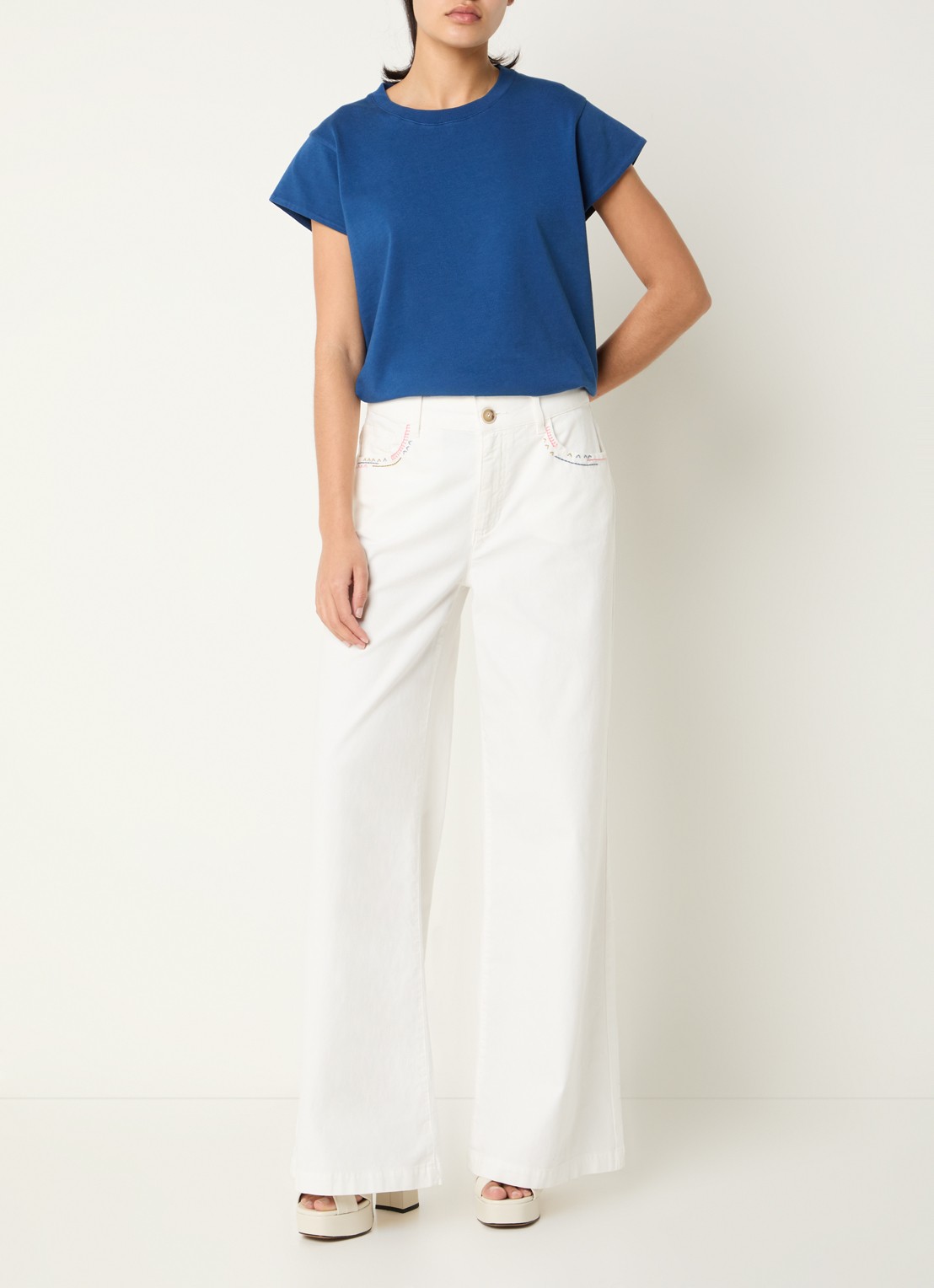River Woods T-shirt met ronde hals - voorkant 4 indigo