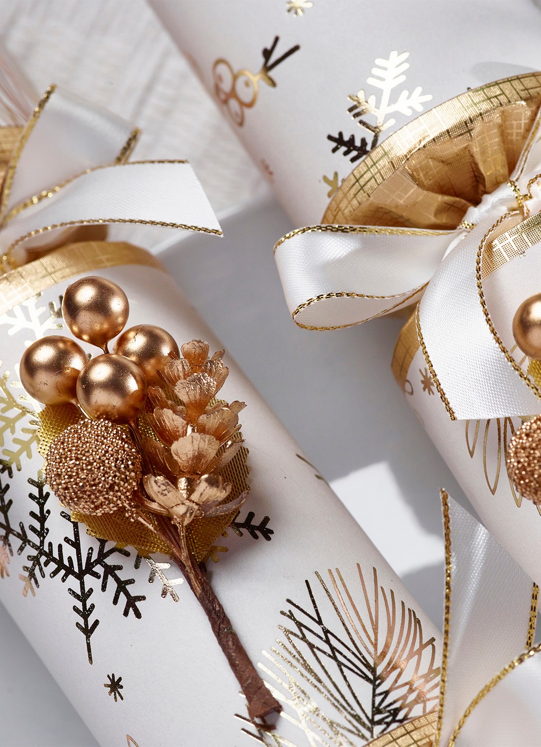 Robin Reed Carol kerstcracker set van 6 - voorkant 2 wit
