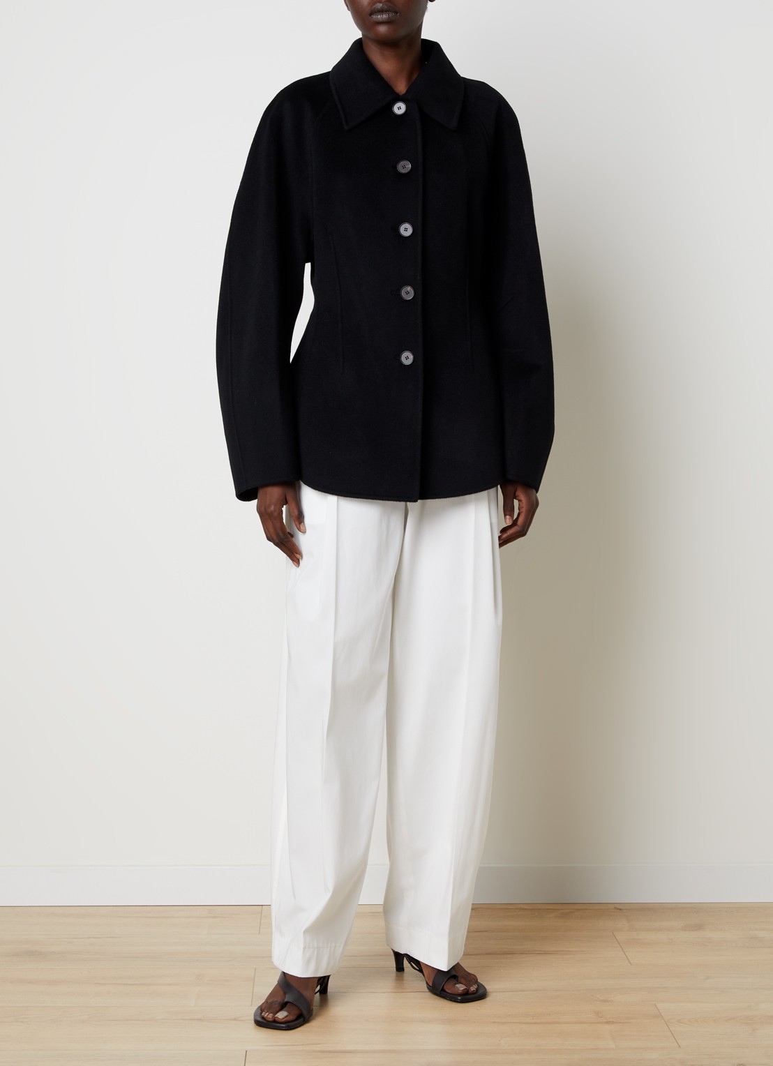 Róhe Blazer in kasjmierblend met steekzakken - voorkant 6 zwart