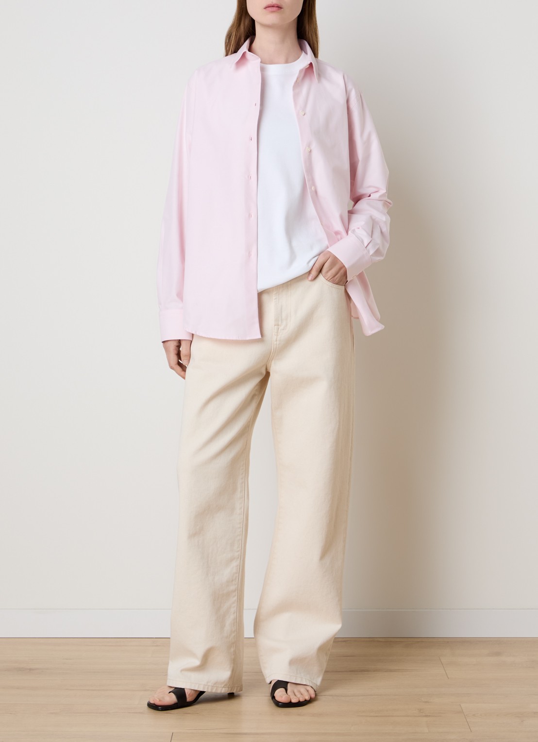 Róhe Blouse met kraag - voorkant 2 lichtroze