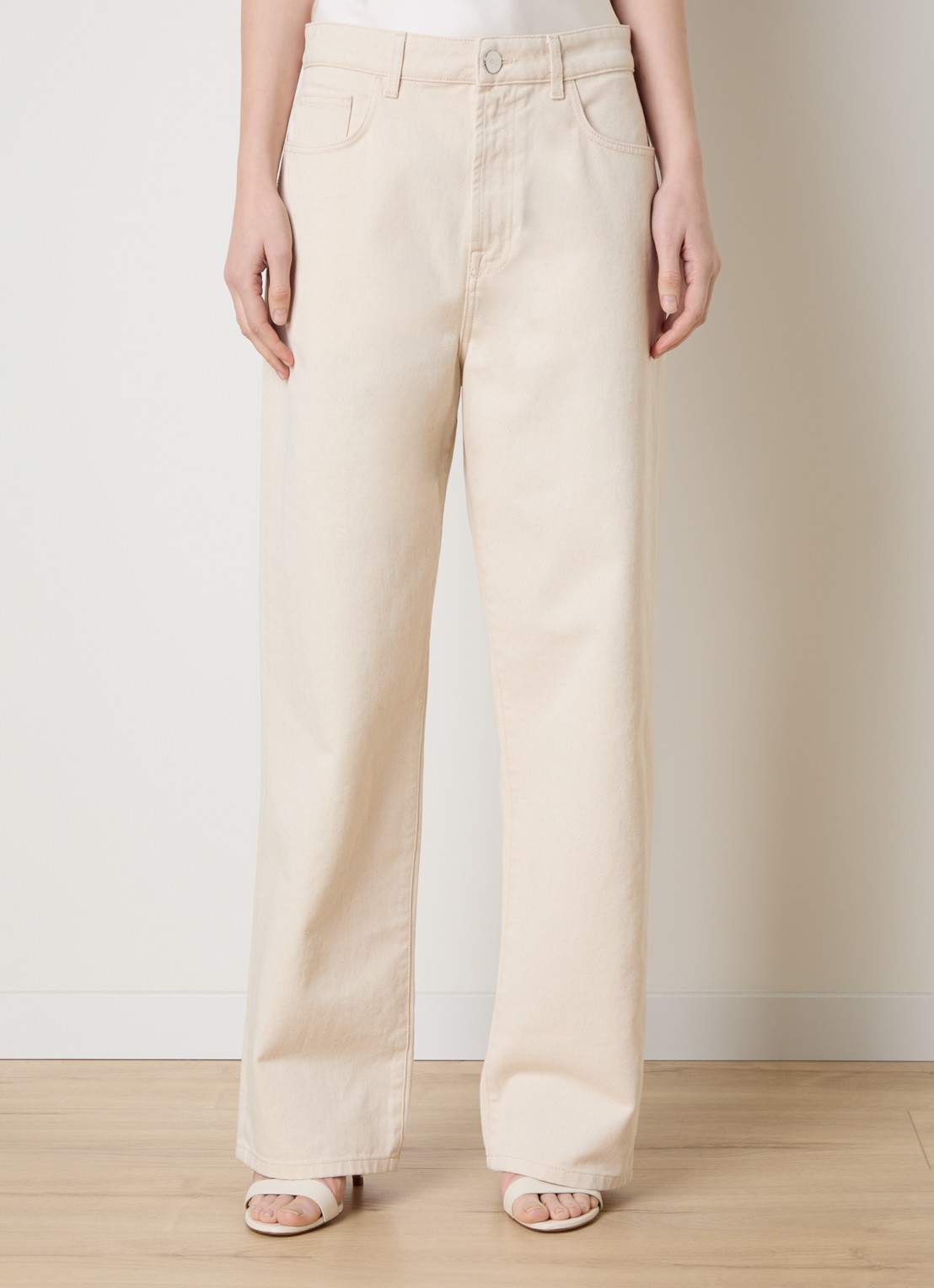 Róhe Low waist loose fit jeans met steekzakken - detail 4 beige