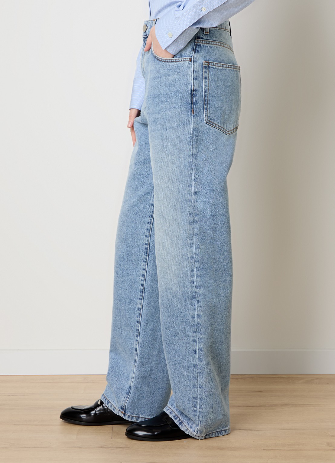 Róhe Low waist loose fit jeans met steekzakken - detail 3 indigo