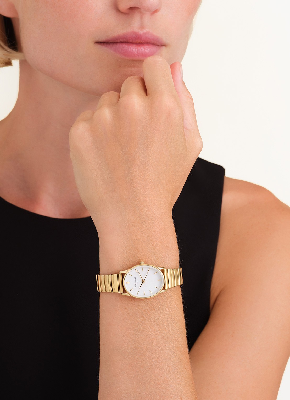 Rosefield The Oval horloge OVWGSG-OV16 - voorkant 4 goud
