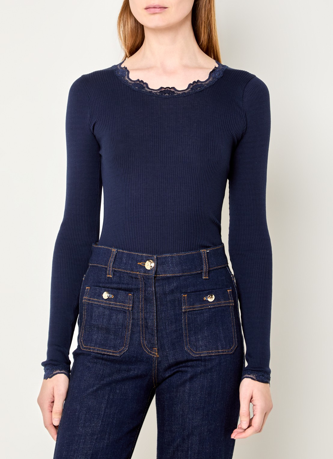 Rosemunde Babette longsleeve in zijdeblend met kant - detail 2 donkerblauw