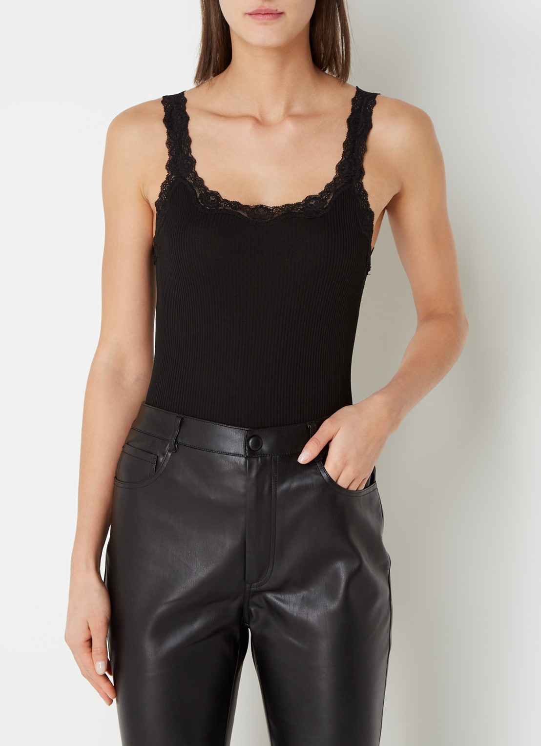 Rosemunde Babette tanktop in zijdeblend met kant - detail zwart